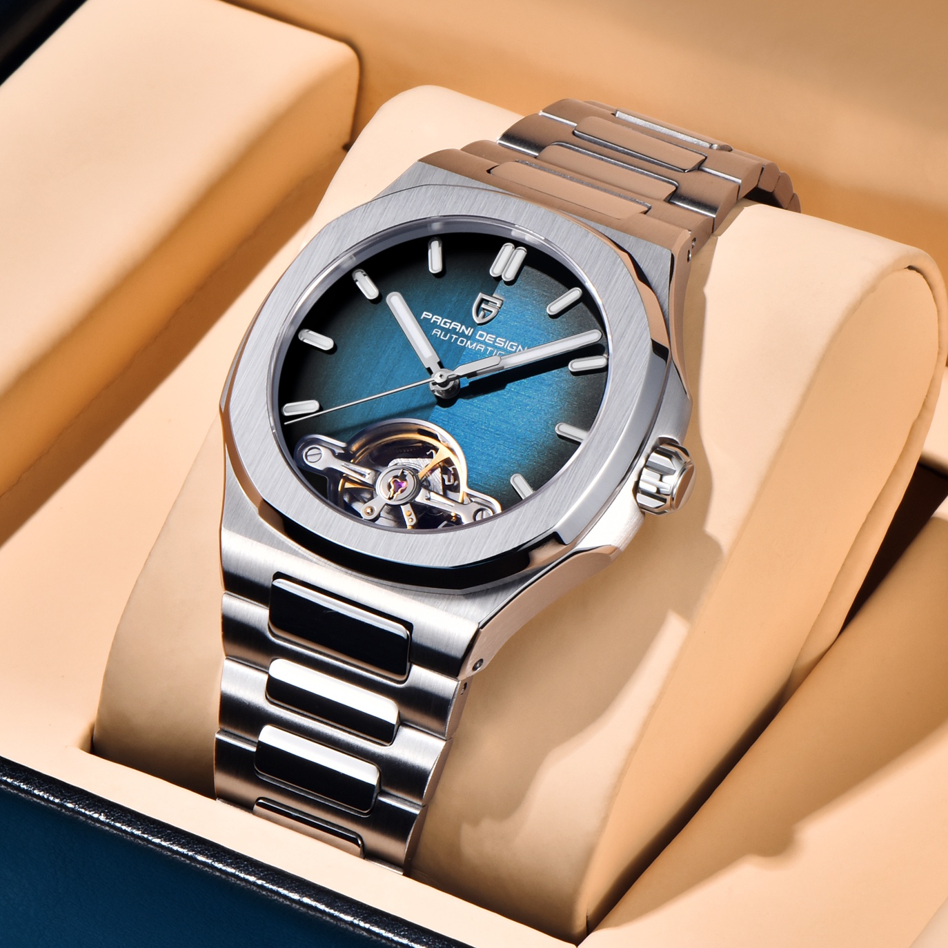 PAGANI DESIGN Nieuwe Mechanisc - Patek Philippe Watch Nautilus recensie en prijs